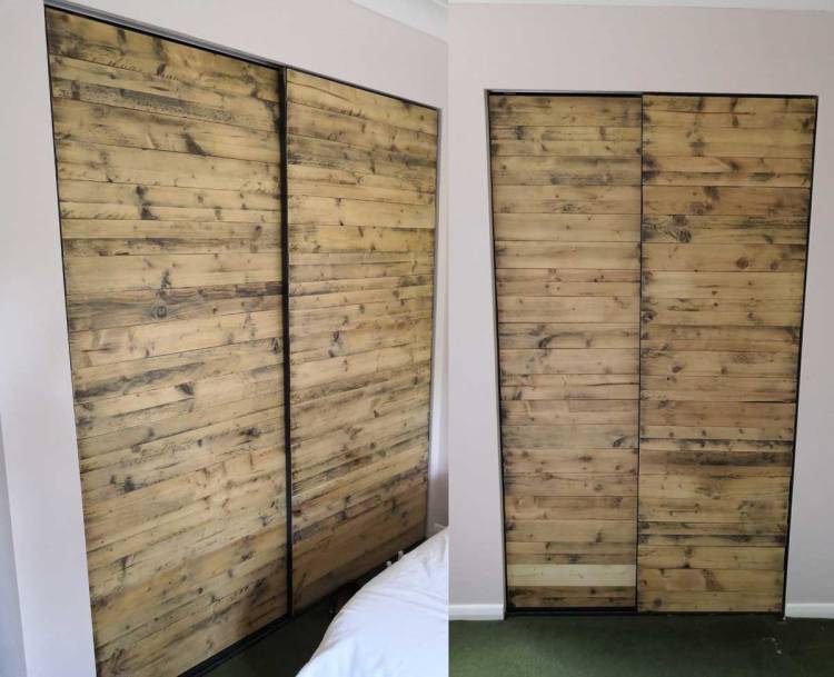 Door made of Pallets